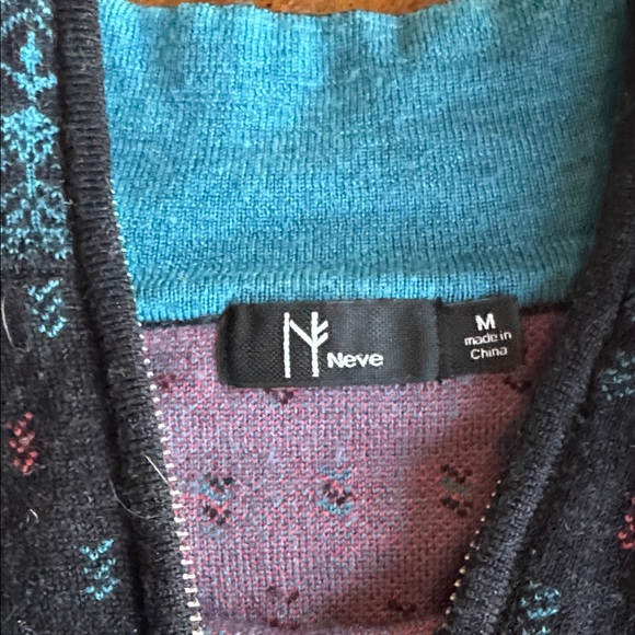 Neve Full Zip-Up Cardigan Sweater 100% Merino Wool Women’s size Medium - Picture 5 of 15